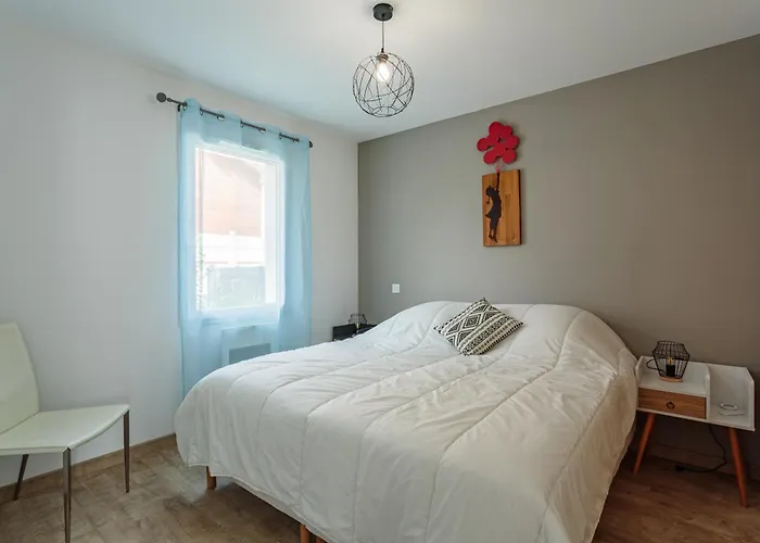 Vakantiehuis Kaino 2 - Climatisee Avec Piscine *